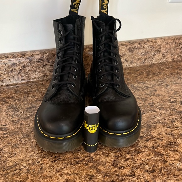 Dr. Martens Shoes - Dr Martin 1460 Women’s Smooth Lace up Boots